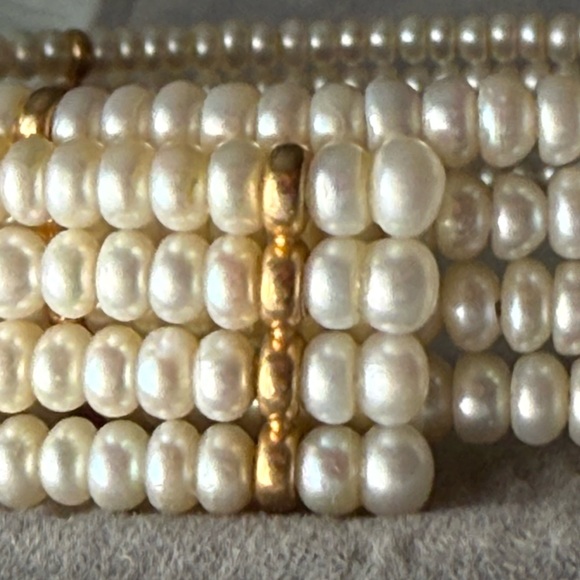 ✨Genuine Pearl & Gold Choker✨ - Picture 3 of 7